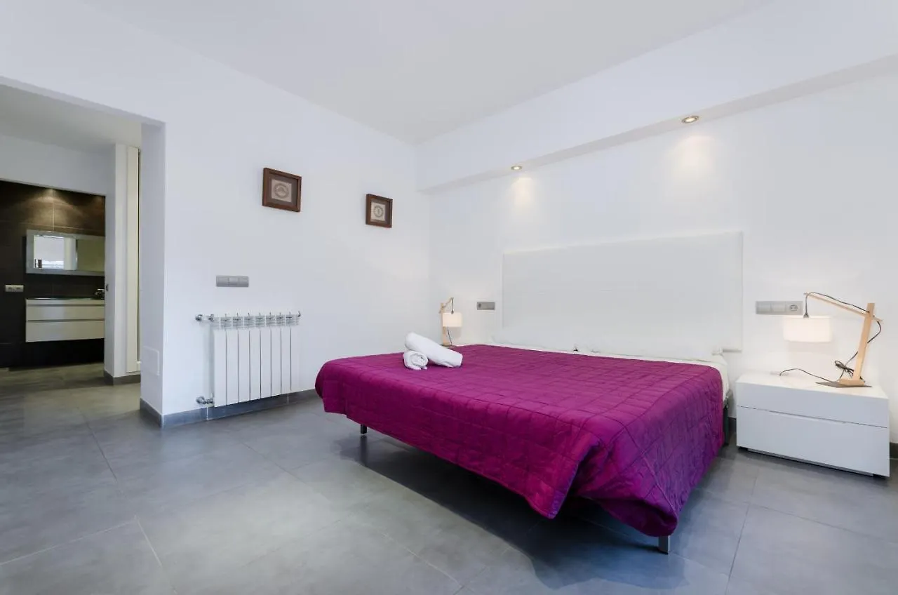 Semesterbostad Yourhouse Es Cardinal Can Picafort  Spanien